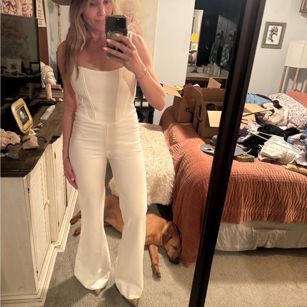 Elegant White Jumpsuit - BRIDAL FASHION